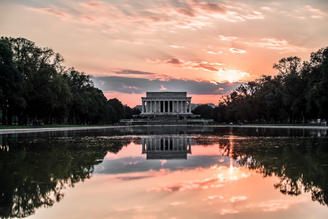 A Historical Walking Tour of Washington DC’s Most Iconic Landmarks