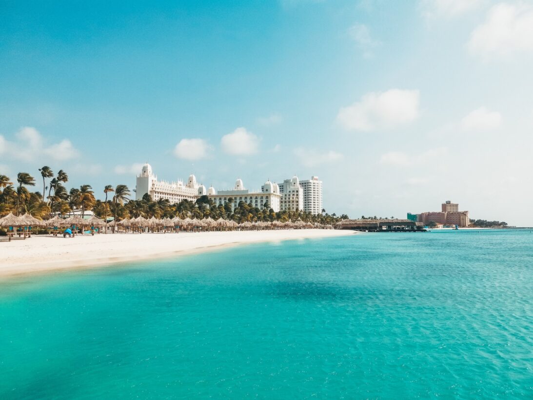The Best Time to Visit Aruba: A Seasonal Guide For Travelers